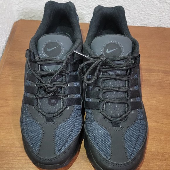 Black Nike Air VG-R size 7.5 main image 7